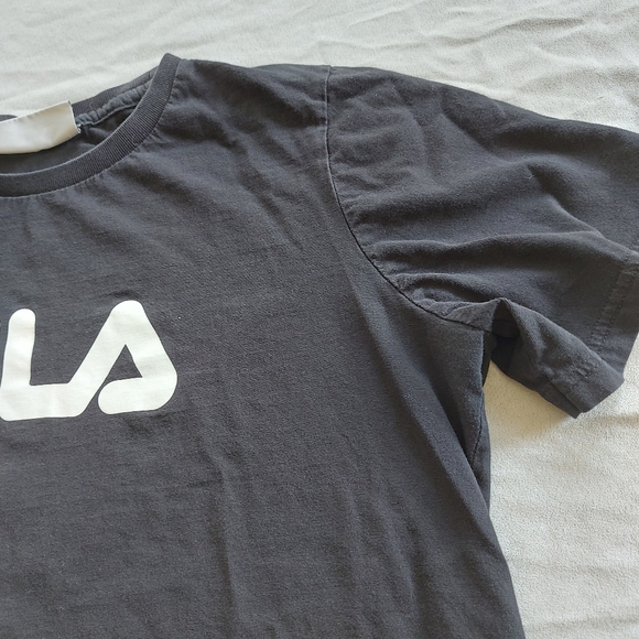 Fila Oversize Short Cropped Black Short Sleeve Tee Shirt, Large - Picture 4 of 9